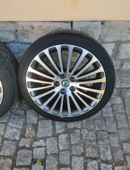 Škoda Superb alu kola Sirius 225/40 R18 - 5