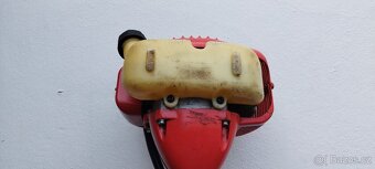 Křovinořez na opravu nebo ND - 5