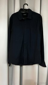 Tmavě modrá pánská košile Guess - 5