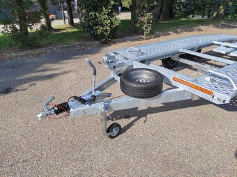 Snížený vlek na auta, 450x210cm, 2700/510kg,130km, rezerva - 5