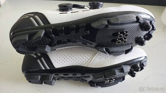 Tretry MTB vel. 42 - 5