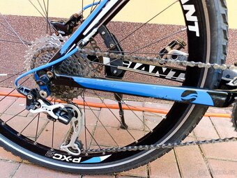 Kolo Giant XTC - ALU rám 17" - DEORE XT - 5