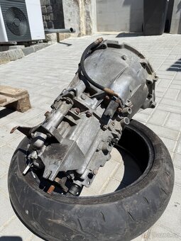 Motor bmw m43b16 74kw a převodovka 318i - 5