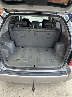 Hyundai Tucson 2.0 CRDi - 5