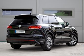 Volkswagen Touareg 3.0 V6 TDI Elegance 4Motion Tiptronic - 5