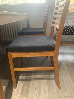 Jídelní stůl dub + židle, rozměry stolu jsou 85 na 160 cm - 5