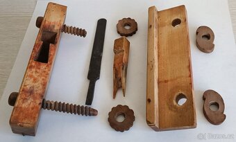 starožitný truhlářský drážkovací hoblík - 5