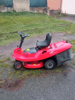 Zahradní traktůrek - 5