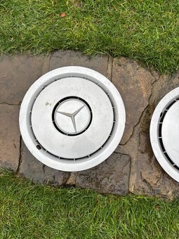 Poklice Mercedes Benz - 5