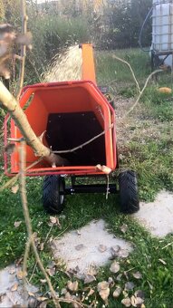 Drtič větví štěpkovač - 5