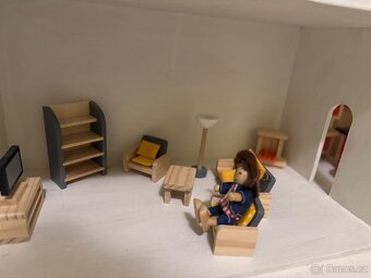 Domeček pro panenky s příslušenstvím - 5