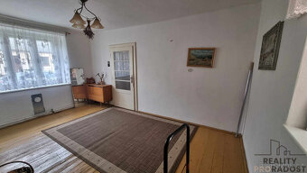 Prodej rodinného domu 70 m2, pozemek 720 m2 - 5