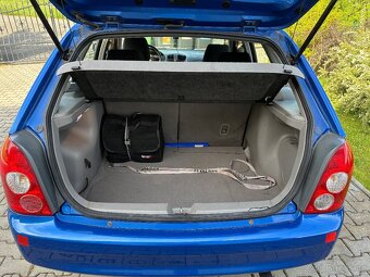 Mazda 323f bj - 5