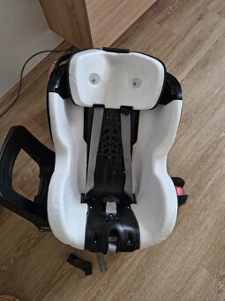 Britax Romer dualfix M i-size - 5