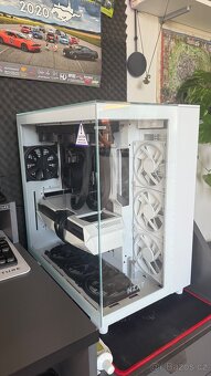 Top Herní PC xfx merc 9070 xf magnetic - 5