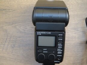 Olympus blesk FL-50 - 5
