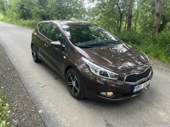 KIA CEED 1.4 73kw 2013 najeto 63.000km - 5