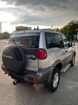 Nissan Terrano 3.0D 113kW 4x4 = kWh Bez korozie = - 5