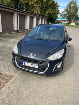 PRODÁM PEUGEOT 308 1,4i - 5