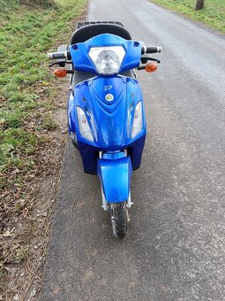 Elektrická tříkolka Elektropower de LUXE 5 - jen 8 km - 5