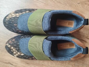 Prodám krásné italské sneakersy velikost 38,5 - 5
