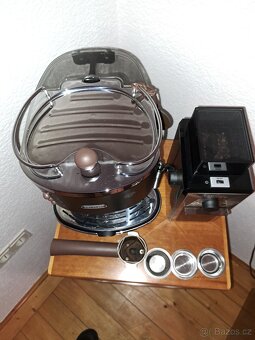 Kávovar Delonghi Icona vintage + mlynek - 5