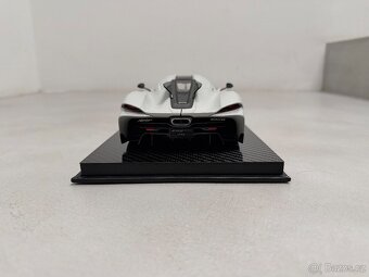 FrontiArt 1:18 Koenigsegg Jesko Absolut – Battle Grey - 5