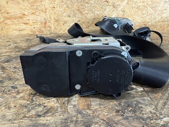 PŘEDNÍ PÁSY MERCEDES W164 - 5