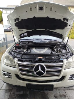 Mercedes-Benz GL 5.5 V8 benzín + LPG - 5