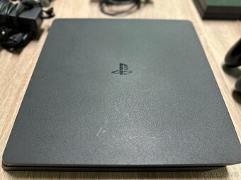 PlayStation 4 + VR set + 2 hry - 5