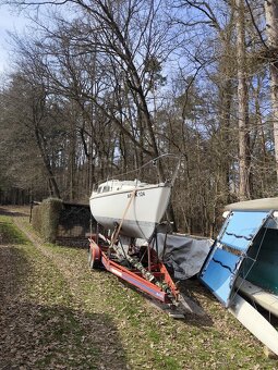 Plachetnice Leisure 23 vc.vleku s TP - 5