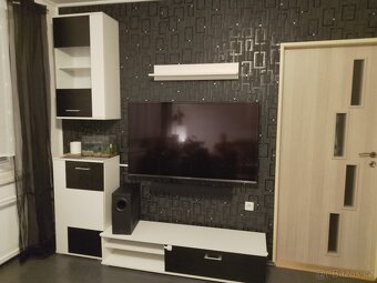 Černo-bílá obývací stěna 5 ks - 5