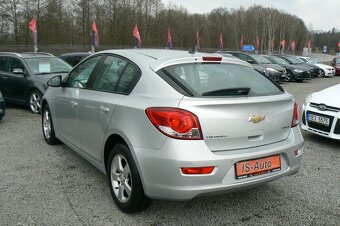 Chevrolet Cruze 1.6 - 2012 - 5