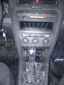 Octavia kombi 2 1.9 tdi 77kw 5q - 5