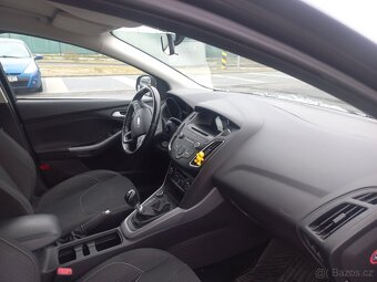 Ford Focus Combi 1.0 EB, 92 kW, TZ, vyhř. sedadla+sklo - 5