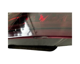 Levé a pravé zadní vnější světlo Škoda Octavia 2 FL sedan 11 - 5