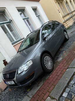 Dobrý den prodám Pasat b6 1.9tdi 77kw - 5