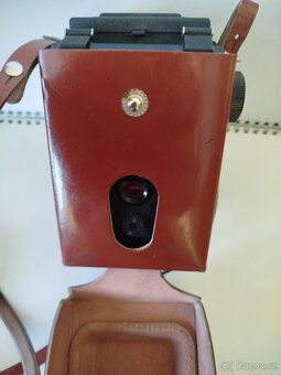 Starý fotoaparát Lubitel 2 - 5
