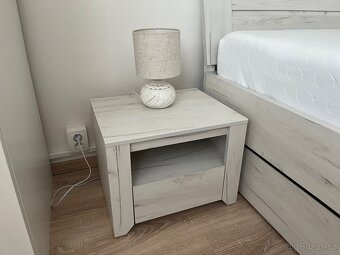 Postel Angel 140×200 + stolky, šuplíky, rošty a matrace - 5