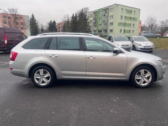 Škoda Octavia Combi 3 1,6tdi 77kw DSG, 170tkm, Panorama. - 5