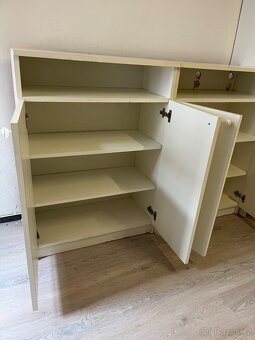 skříně a další nábytek a vybavení - 5