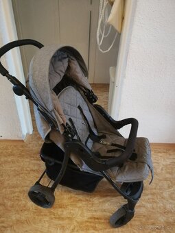 Sportovní kočárek - 5