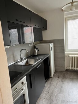 Pronajmu byt 3+1 - 5