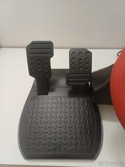 Prodám volant a pedály Ferrari 458 - 5