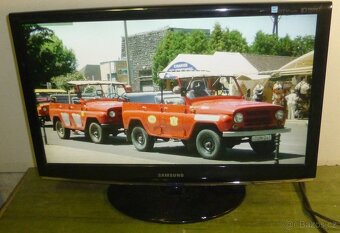 Full HD LED televize SAMSUNG 56cm, nemá DVBT2 - 5