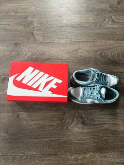 Nike Sportswear DUNK LOW RETRO - Tenisky - 5