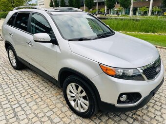 Kia Sorento 2.2D 4x4 MANUÁL VÝHŘEV 1.MAJITEL PANORAMA - 5