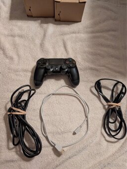 Playstation 4 PRO 1TB - 5