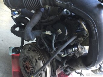 Peugeot expert 2,0 Hdi - prodej motoru. RH02 - 5