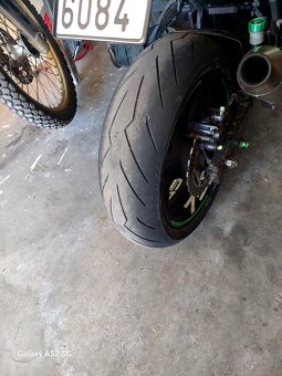 Kawasaki Z750 - 5